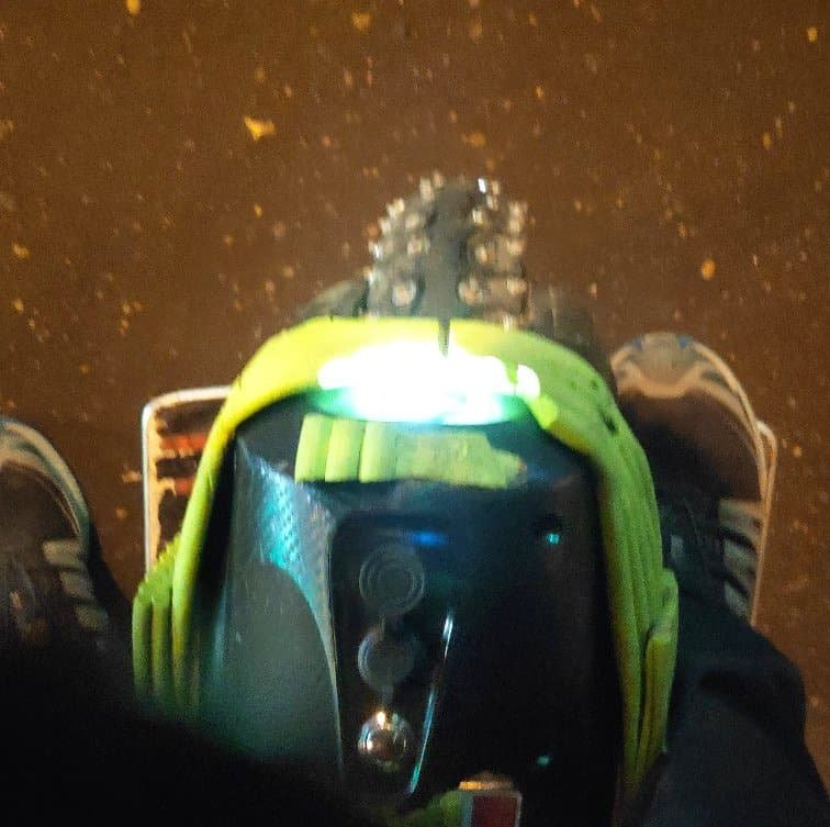 Езда на моноколесе с шипованой резиной