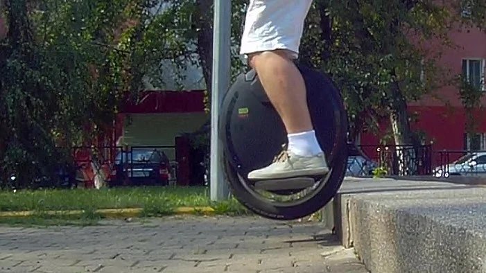 Моноколеса опасны