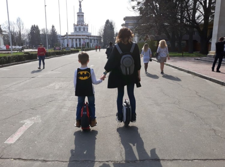 Моноколесо для взрослых и детей