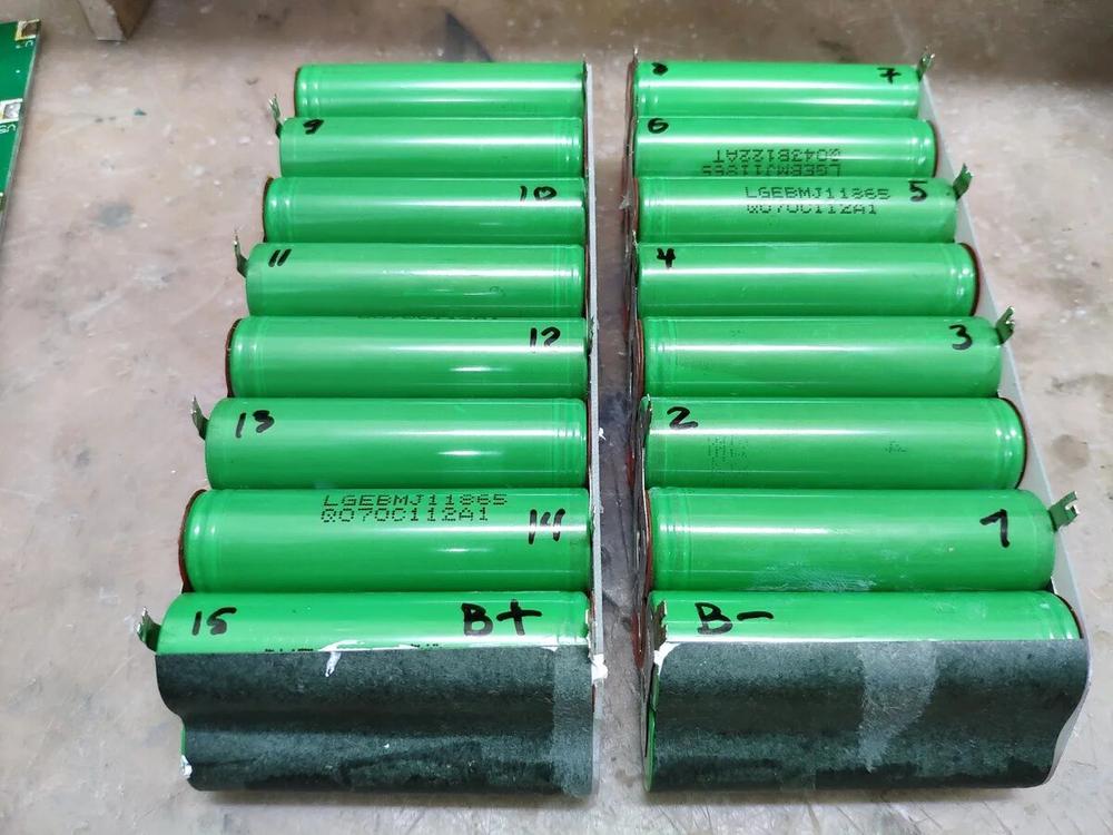 Разъединяем блок на две половины