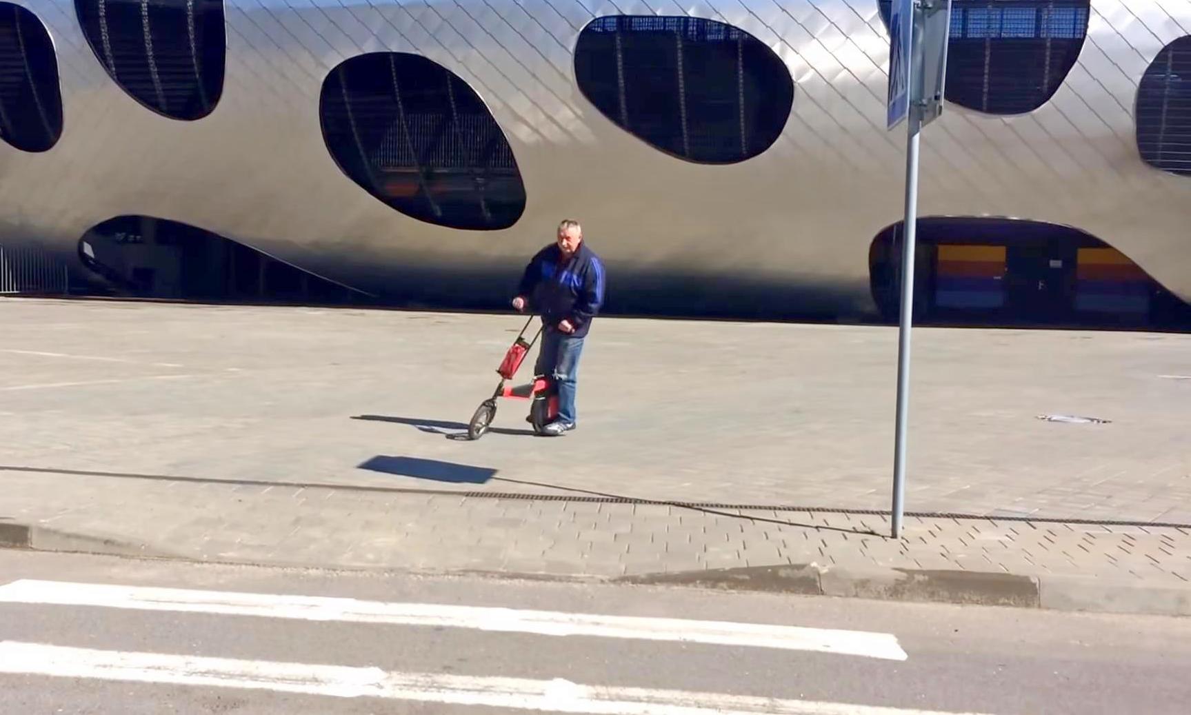 Самокат из моноколеса