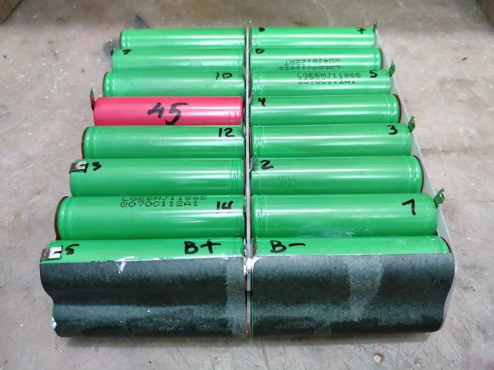 Соединяем 2 блока ячеек