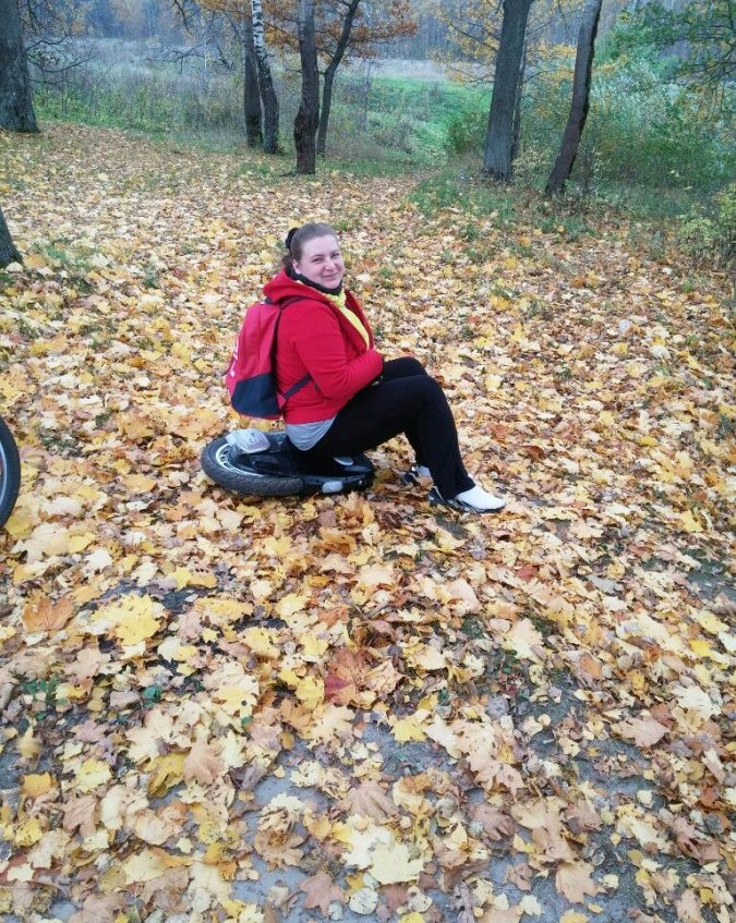 В лесу с моноколесом