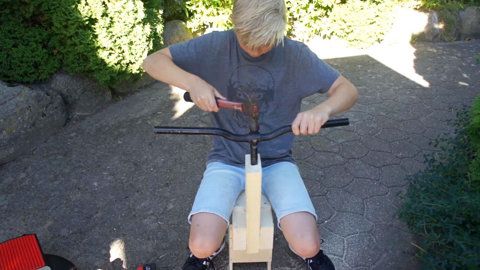 Вбиваем руль