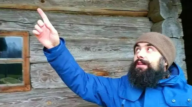 Крыши из камыша в Минске