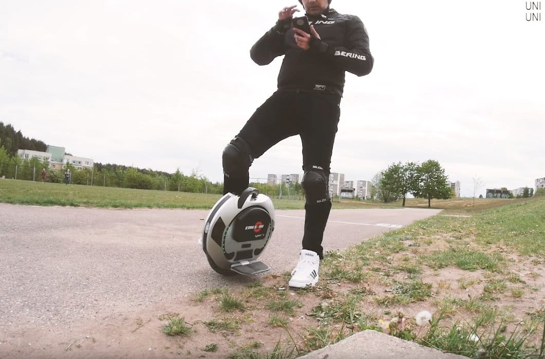 Торможение на моноколесе