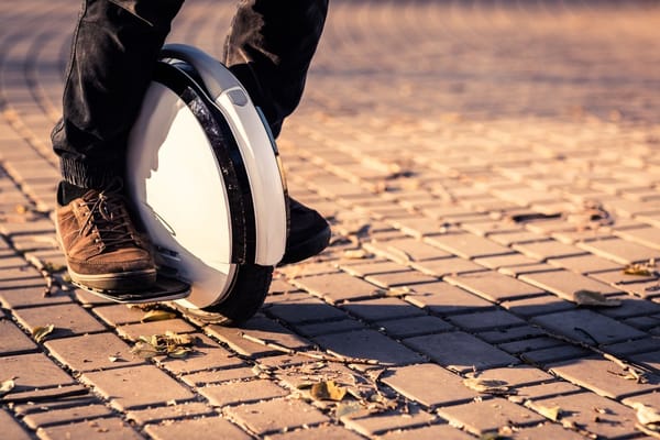 Езда на моноколесе