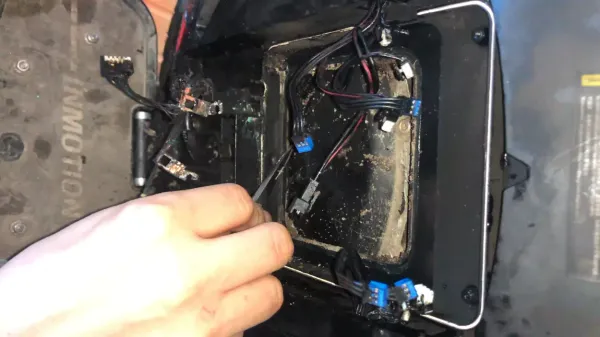 Как сгорело V8F, которое я гидроизолировал и почему это произошло